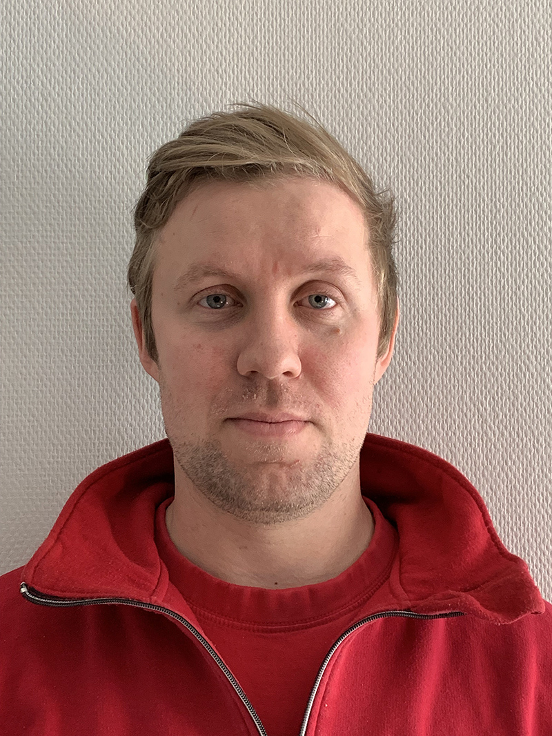 Niklas Eriksson :